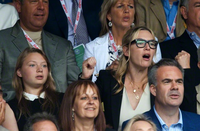 12 Jul 2015, London, England, UK --- Kate Winslet pictured at the 2015 Men's Singles Final at the All England Lawn Tennis Club in Wimbledon, England on July 12, 2015. Pictured: Kate Winslet --- Image by © Mirrorpix/Splash News/Corbis