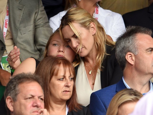 Kate-Winslet-Her-Daughter-Wimbledon-2015-Pictures (4)